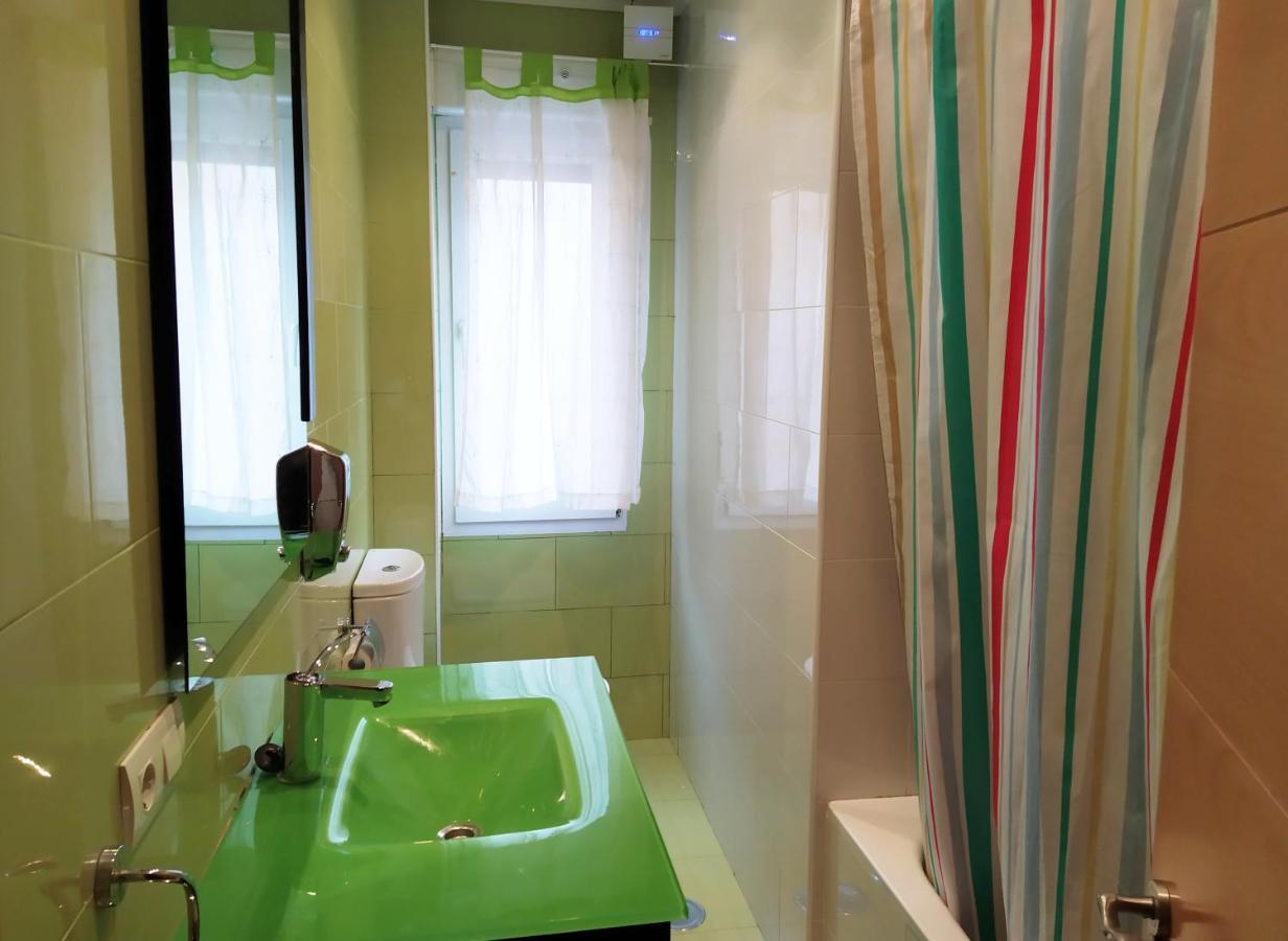 Homelunead Apartamento En Gijon Centro Al Lado De La Playa Esterno foto